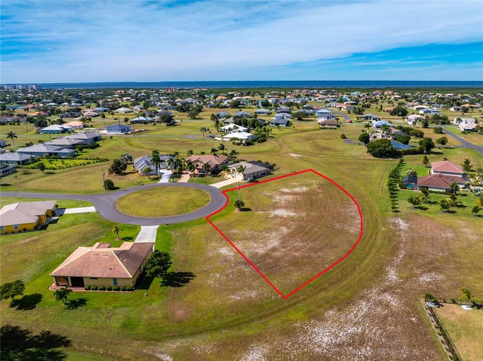 待售: $129,000 (0.69 acres)