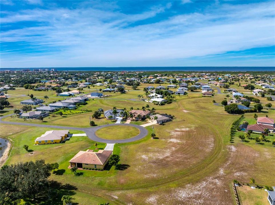 待售: $129,000 (0.69 acres)