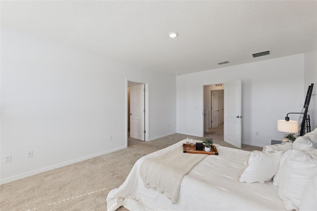 Active With Contract: $429,000 (5 beds, 3 baths, 2601 Square Feet)