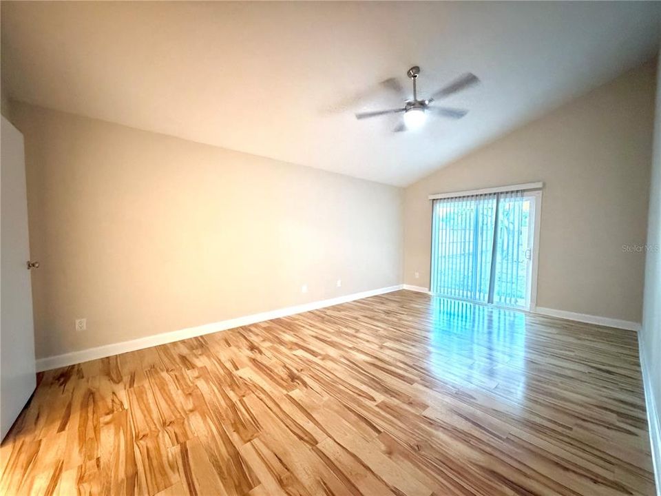For Rent: $2,850 (3 beds, 2 baths, 1636 Square Feet)