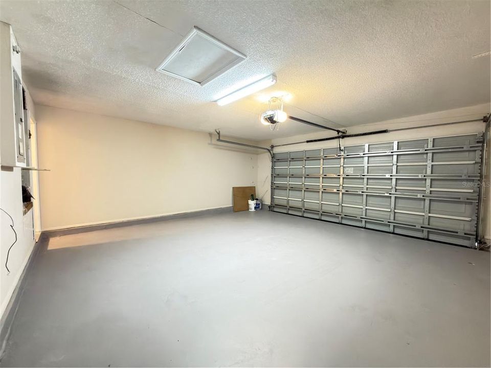 For Rent: $2,850 (3 beds, 2 baths, 1636 Square Feet)