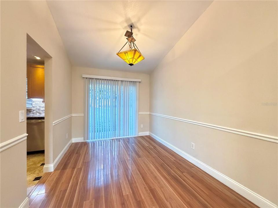 For Rent: $2,850 (3 beds, 2 baths, 1636 Square Feet)