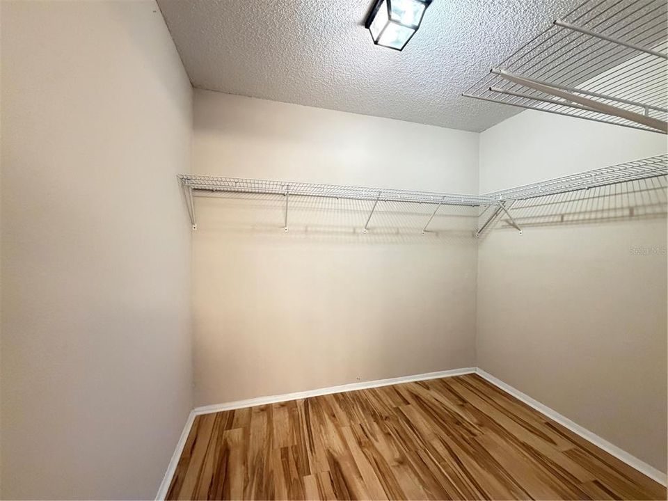 For Rent: $2,850 (3 beds, 2 baths, 1636 Square Feet)