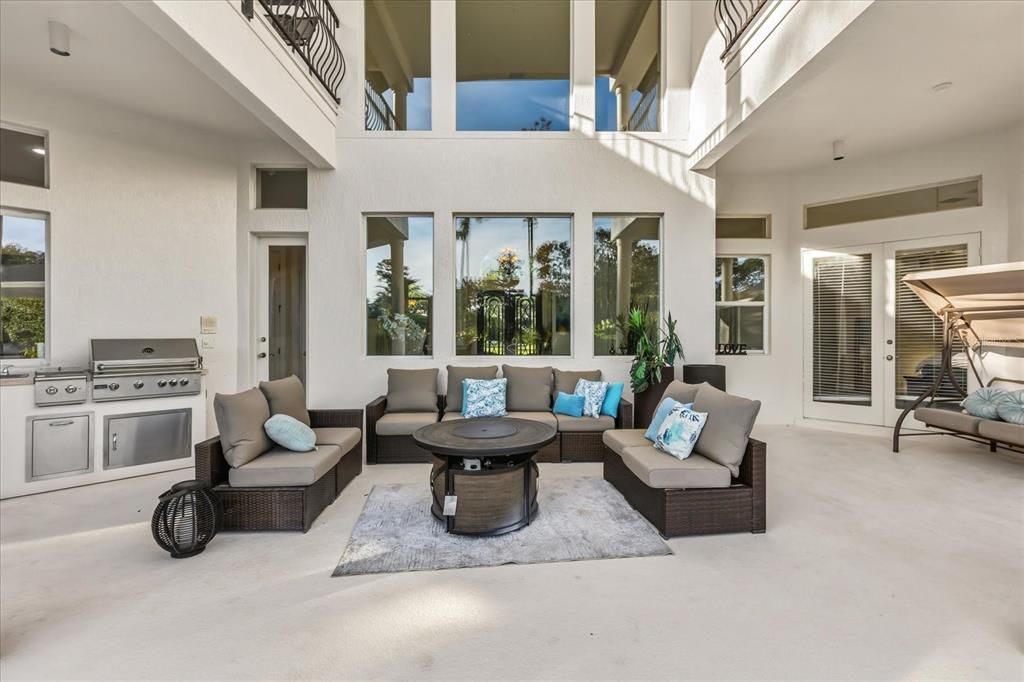 待售: $1,400,000 (4 贝兹, 5 浴室, 4262 平方英尺)