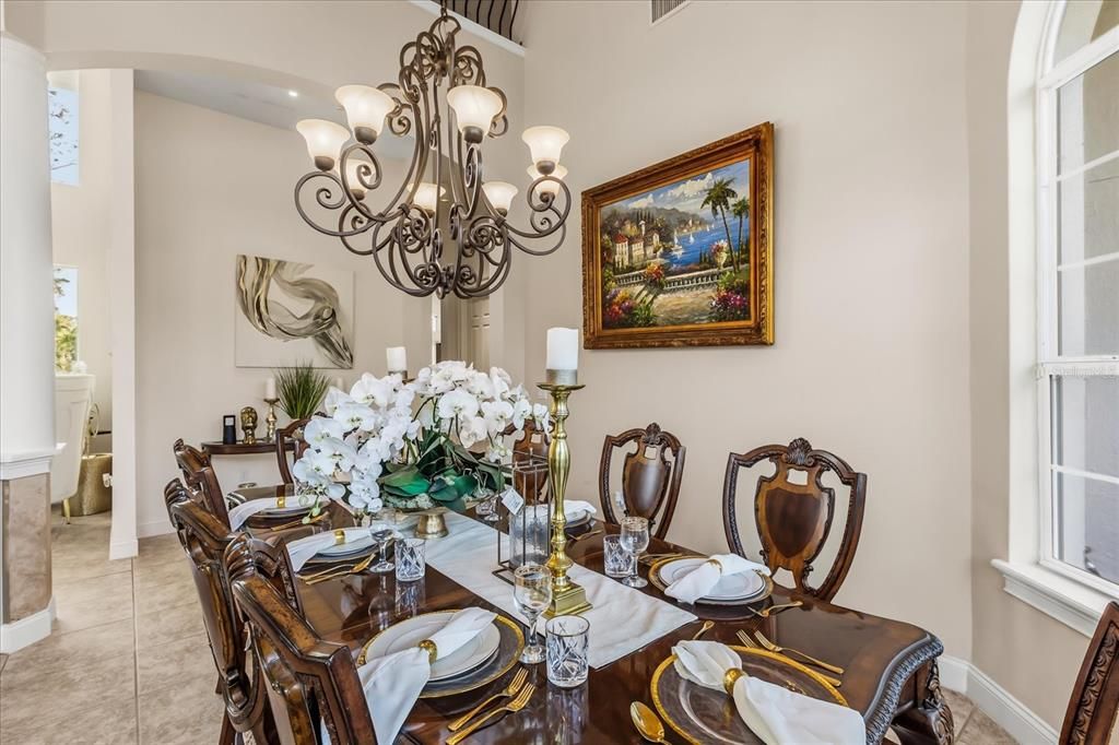 待售: $1,400,000 (4 贝兹, 5 浴室, 4262 平方英尺)