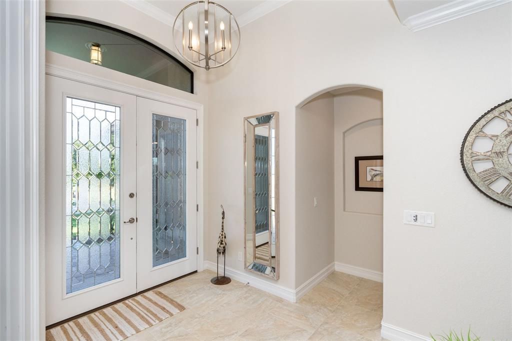 For Sale: $923,000 (3 beds, 2 baths, 2093 Square Feet)