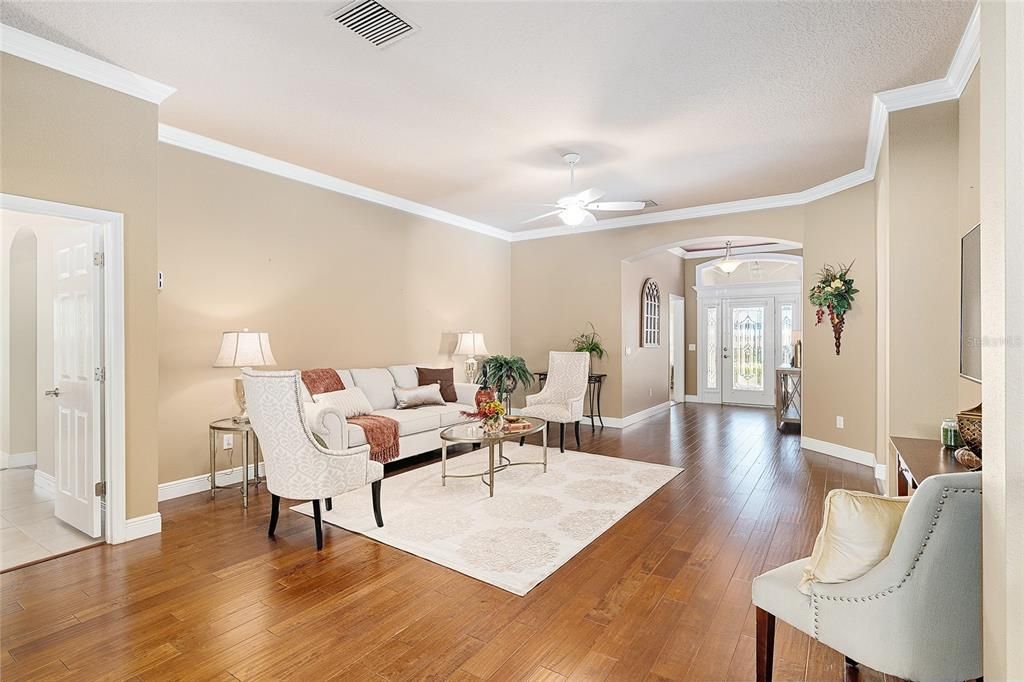 For Sale: $625,000 (3 beds, 2 baths, 2485 Square Feet)