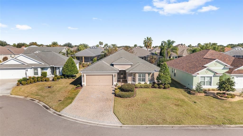 For Sale: $625,000 (3 beds, 2 baths, 2485 Square Feet)