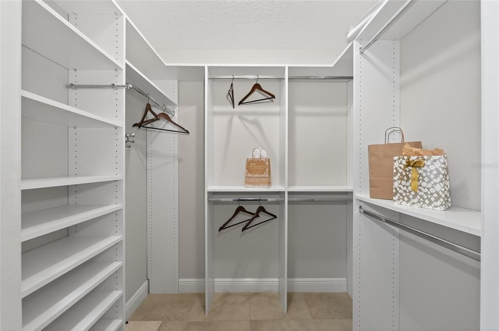 For Sale: $625,000 (3 beds, 2 baths, 2485 Square Feet)