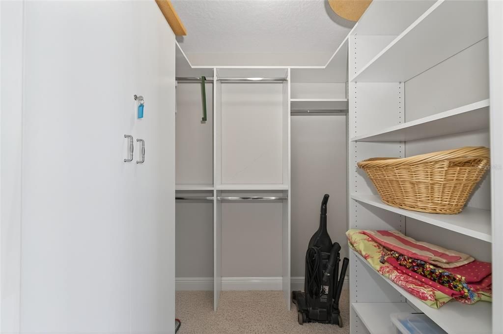 For Sale: $625,000 (3 beds, 2 baths, 2485 Square Feet)