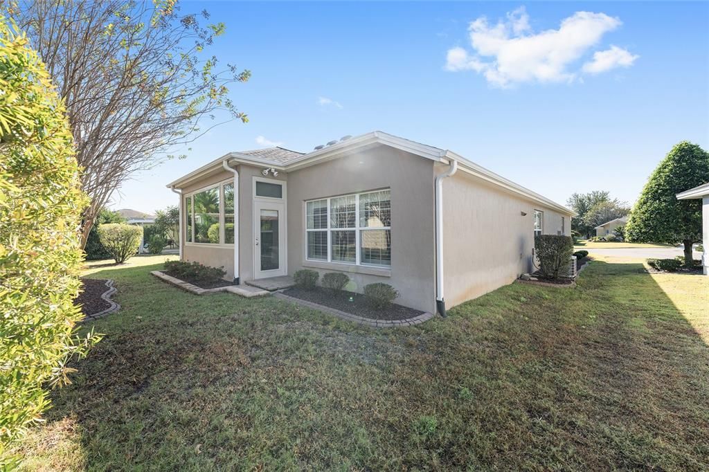 For Sale: $625,000 (3 beds, 2 baths, 2485 Square Feet)