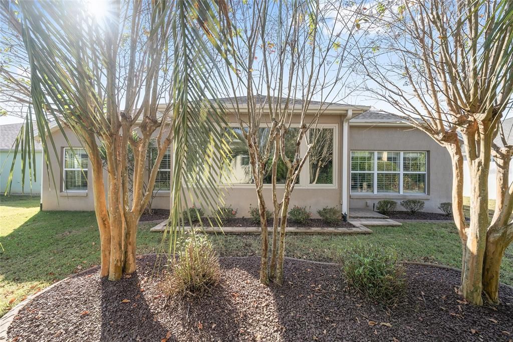 For Sale: $625,000 (3 beds, 2 baths, 2485 Square Feet)