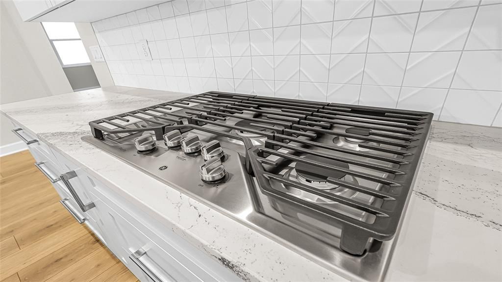 待售: $674,990 (3 贝兹, 3 浴室, 2490 平方英尺)