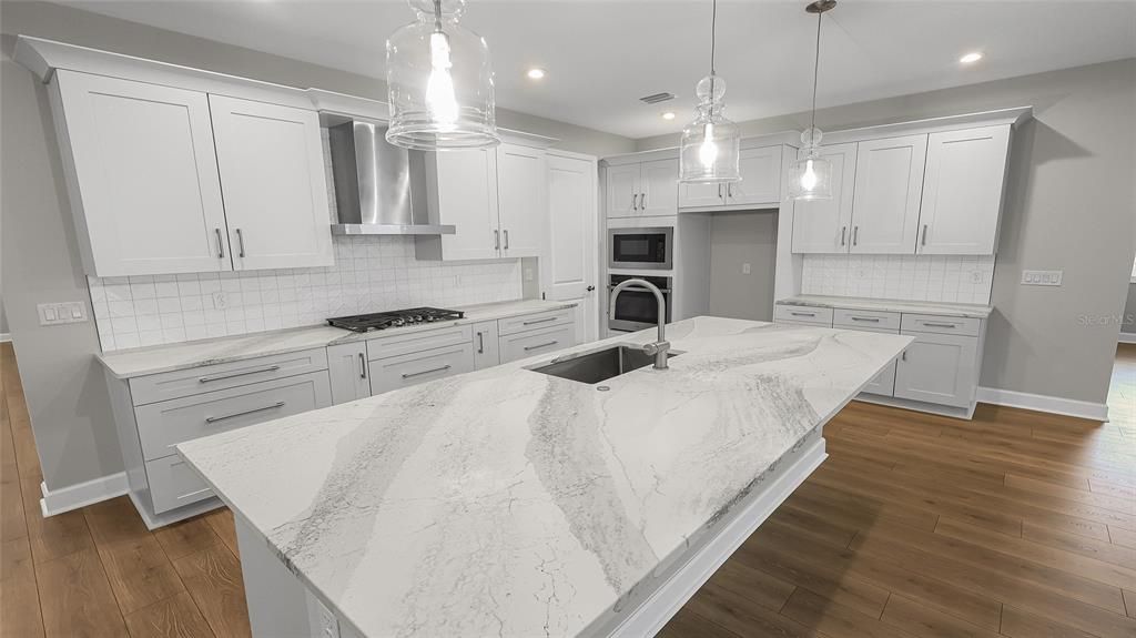 待售: $674,990 (3 贝兹, 3 浴室, 2490 平方英尺)