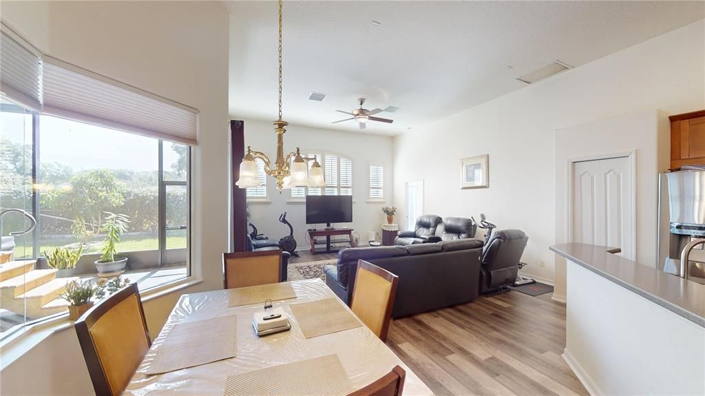 待售: $624,900 (5 贝兹, 3 浴室, 2887 平方英尺)