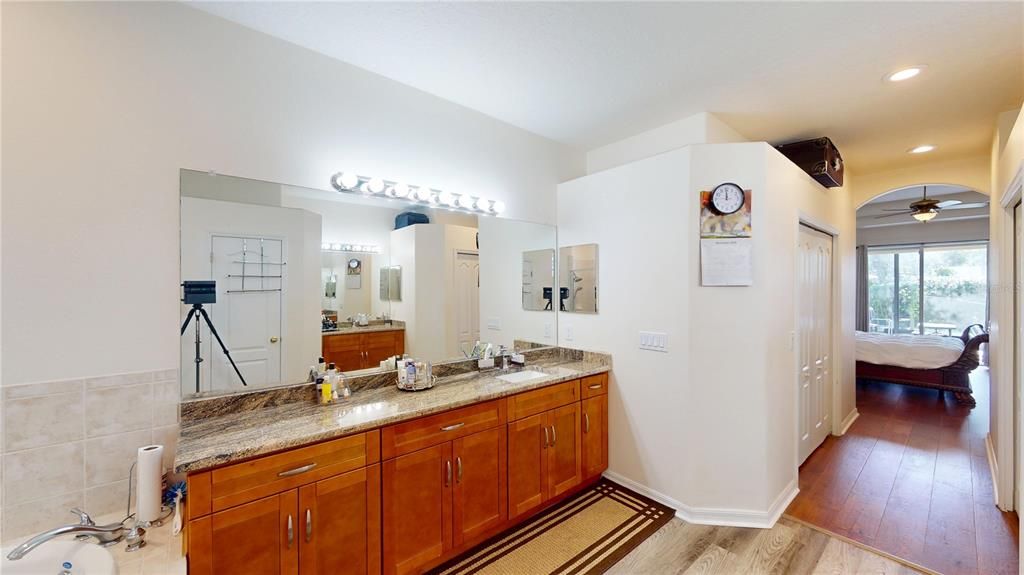 待售: $624,900 (5 贝兹, 3 浴室, 2887 平方英尺)