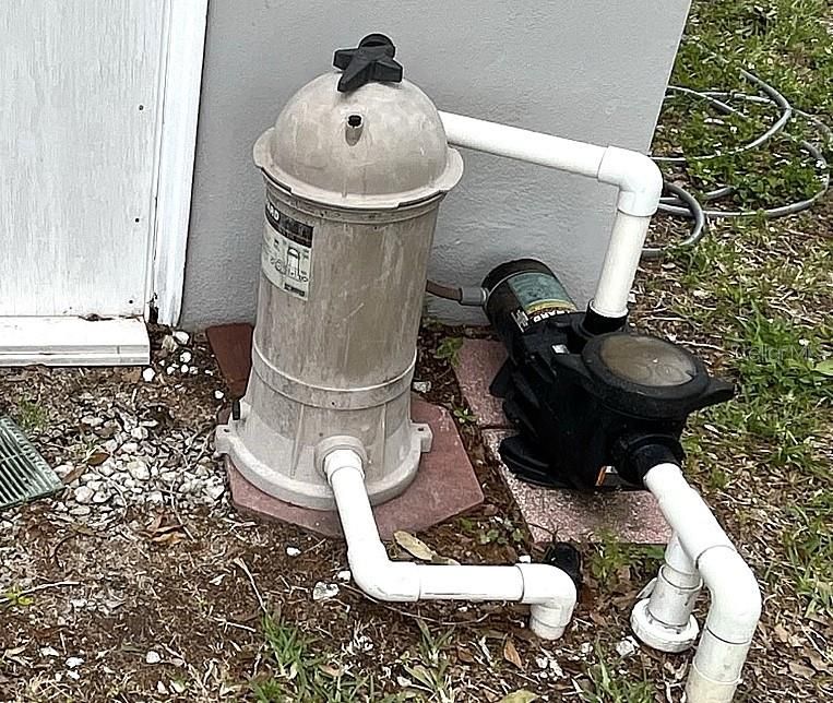 For Sale: $369,500 (3 beds, 1 baths, 1389 Square Feet)