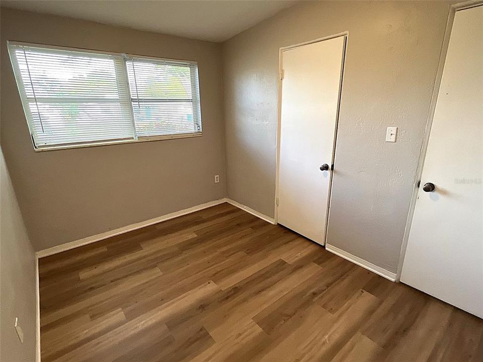 For Sale: $369,500 (3 beds, 1 baths, 1389 Square Feet)