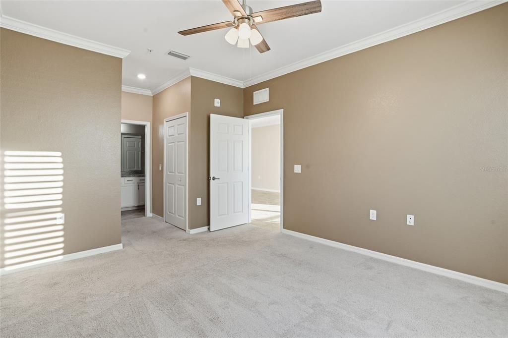 En Venta: $239,000 (2 camas, 2 baños, 1194 Pies cuadrados)