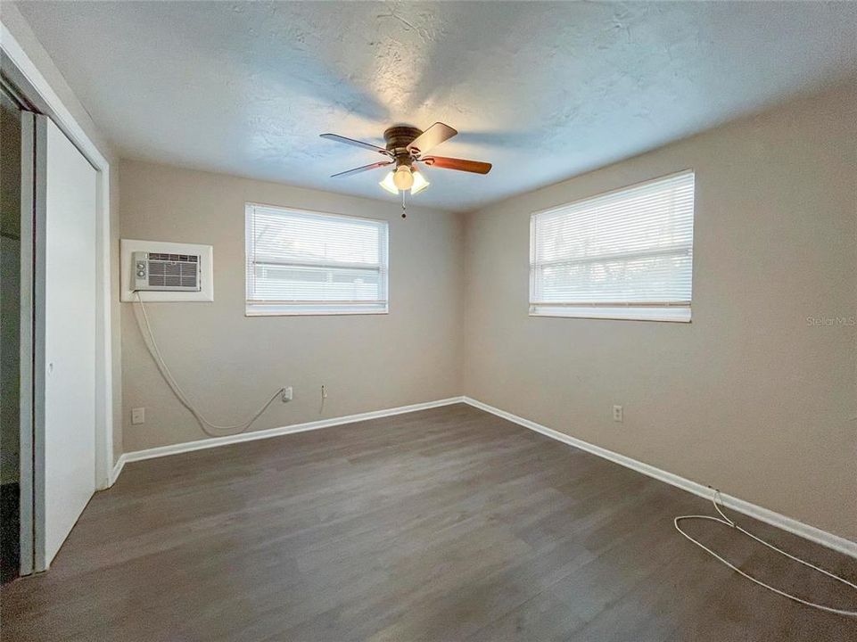 For Rent: $1,550 (2 beds, 1 baths, 702 Square Feet)