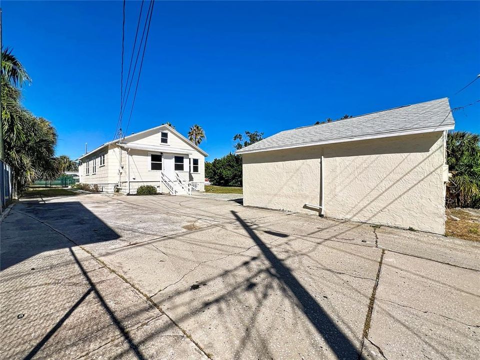 En Venta: $460,000 (4 camas, 2 baños, 1713 Pies cuadrados)