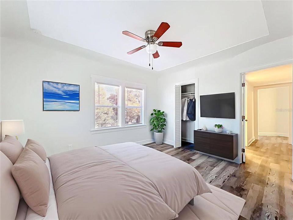 En Venta: $460,000 (4 camas, 2 baños, 1713 Pies cuadrados)