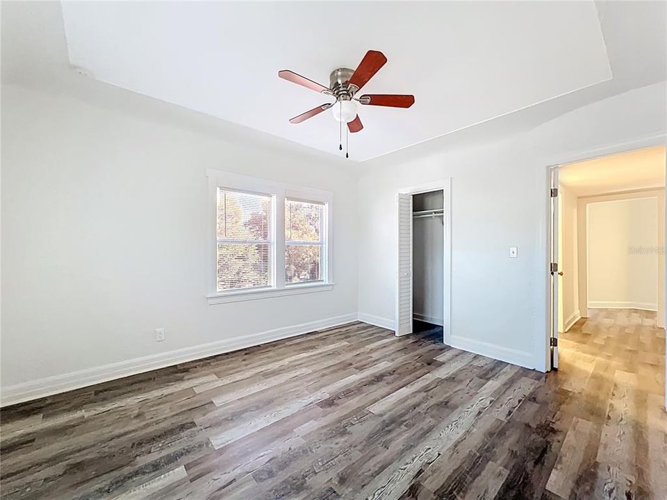 En Venta: $460,000 (4 camas, 2 baños, 1713 Pies cuadrados)