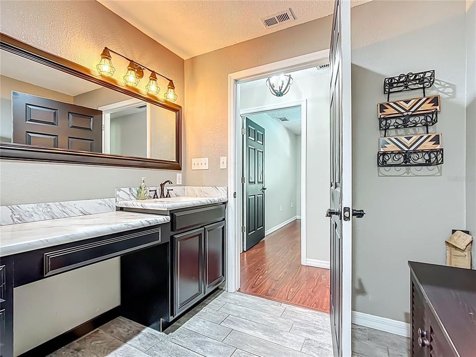 Active With Contract: $775,000 (3 beds, 2 baths, 2860 Square Feet)