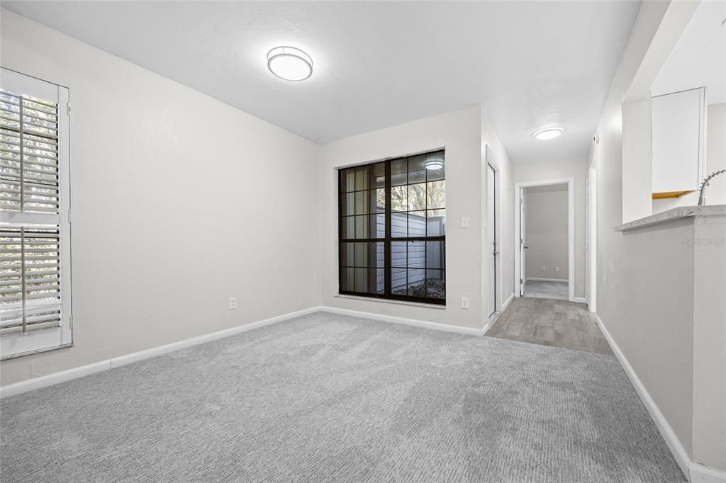 For Sale: $229,000 (2 beds, 2 baths, 1111 Square Feet)