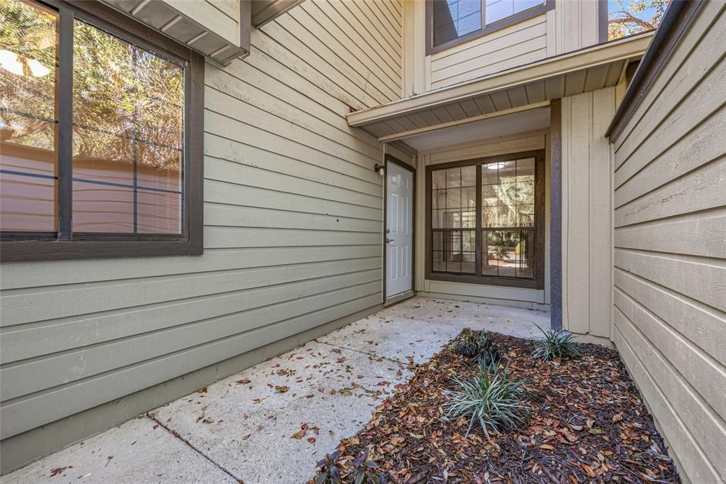 For Sale: $229,000 (2 beds, 2 baths, 1111 Square Feet)