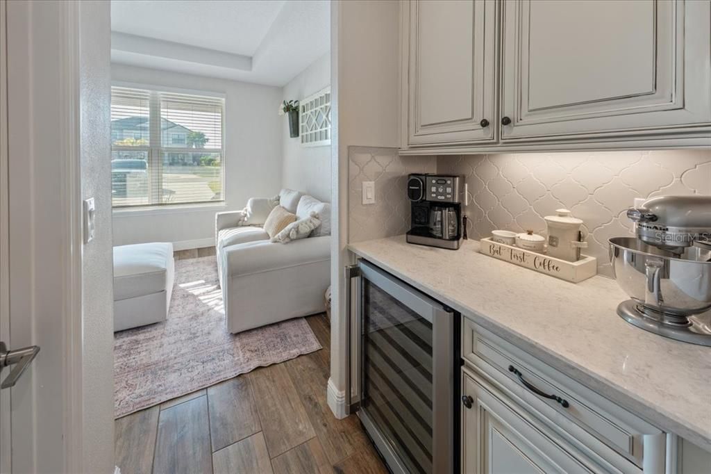 На продажу: $1,269,000 (5 спален, 4 ванн, 3848 Квадратных фут)