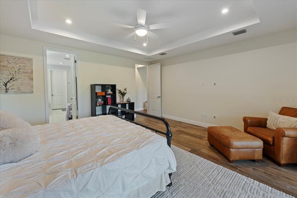 На продажу: $1,269,000 (5 спален, 4 ванн, 3848 Квадратных фут)