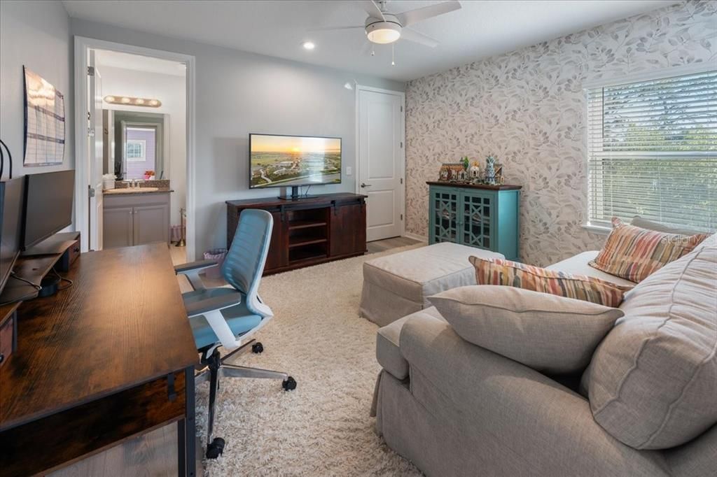 На продажу: $1,269,000 (5 спален, 4 ванн, 3848 Квадратных фут)