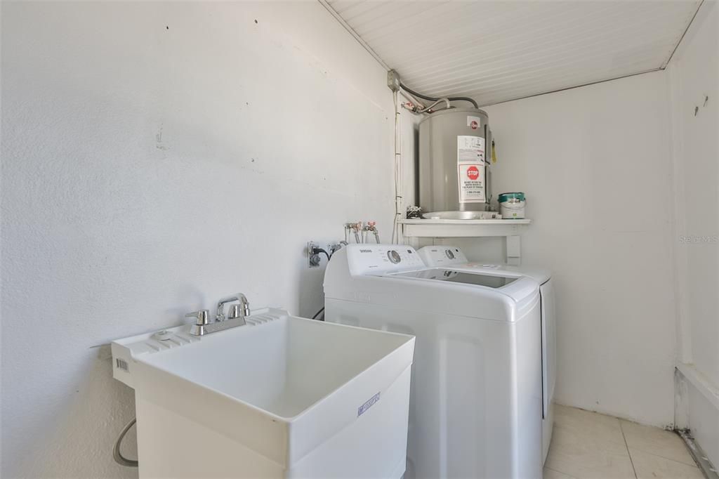 В аренду: $2,100 (3 спален, 2 ванн, 1100 Квадратных фут)