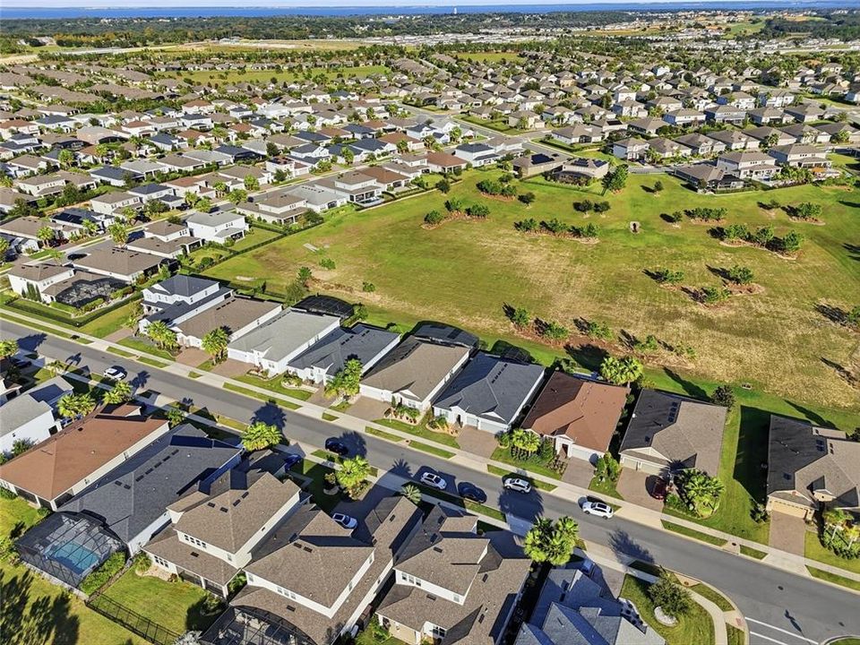 Active With Contract: $690,000 (4 beds, 4 baths, 2848 Square Feet)