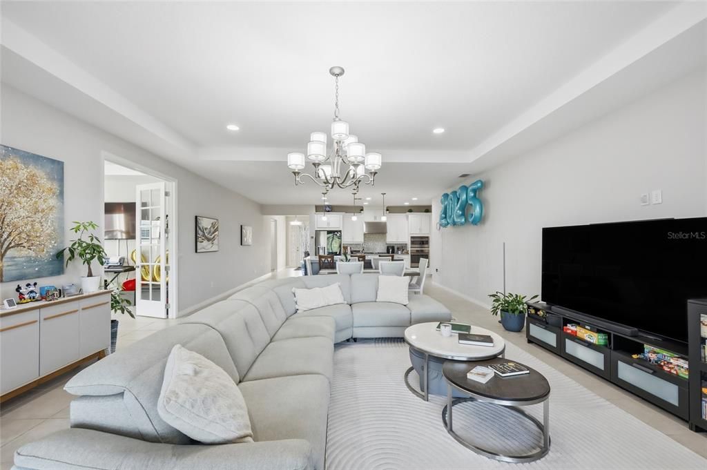Active With Contract: $690,000 (4 beds, 4 baths, 2848 Square Feet)