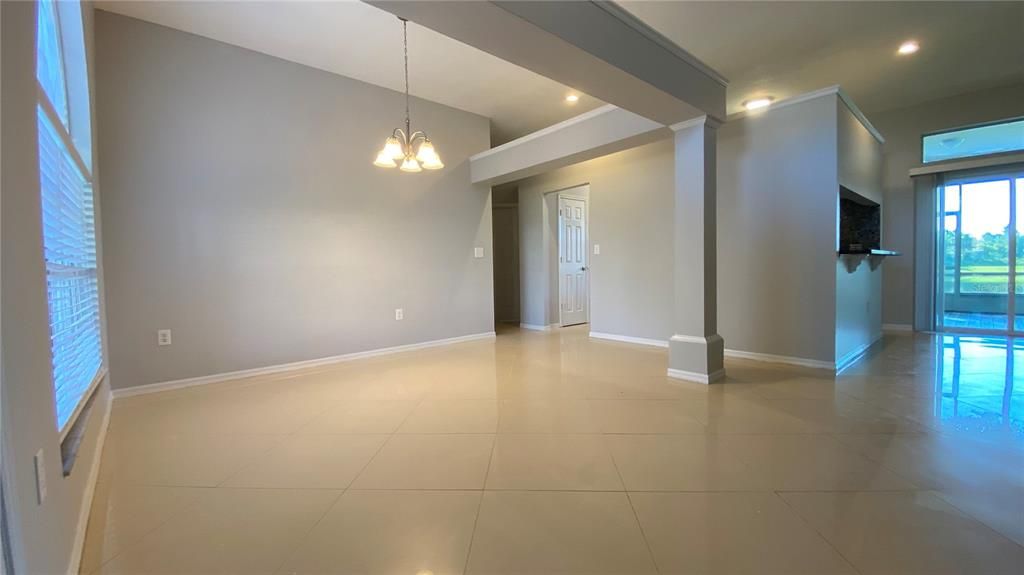 For Rent: $3,190 (4 beds, 3 baths, 2381 Square Feet)