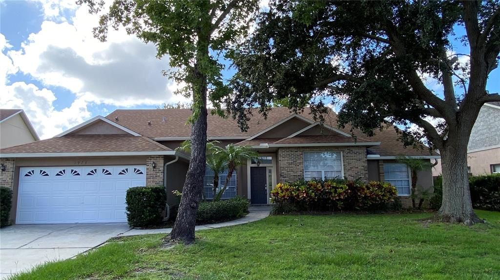 For Rent: $3,190 (4 beds, 3 baths, 2381 Square Feet)