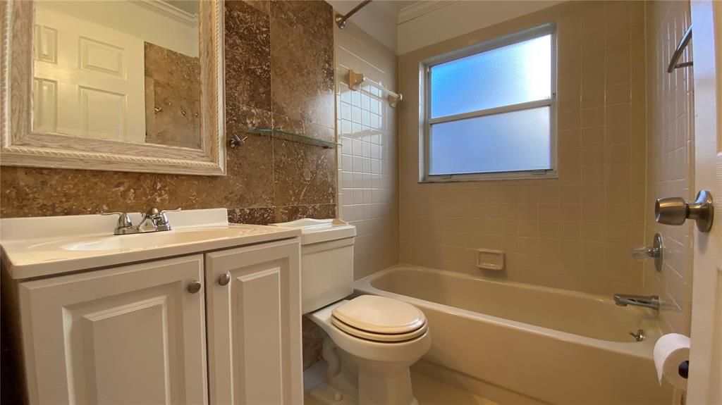 For Rent: $3,190 (4 beds, 3 baths, 2381 Square Feet)