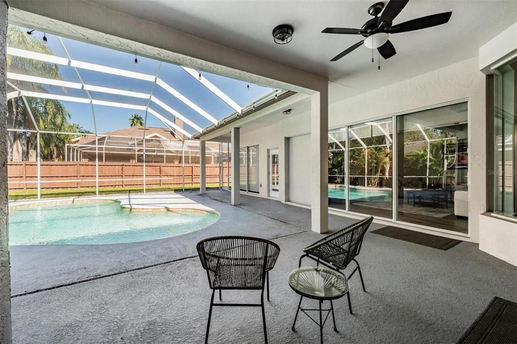 待售: $999,500 (4 贝兹, 3 浴室, 2641 平方英尺)