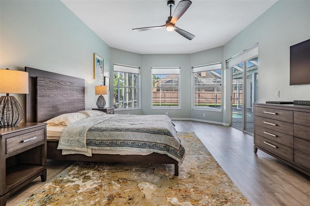 待售: $999,500 (4 贝兹, 3 浴室, 2641 平方英尺)