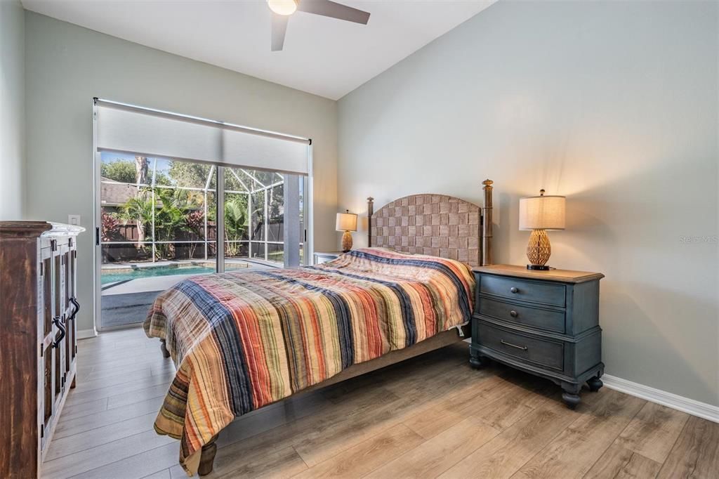 待售: $999,500 (4 贝兹, 3 浴室, 2641 平方英尺)