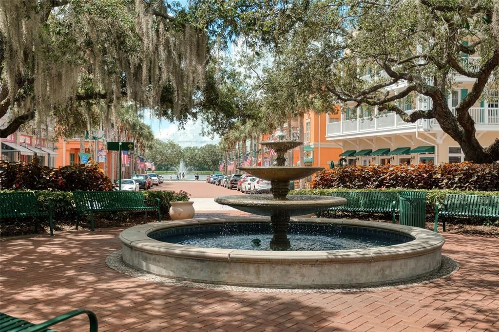 For Sale: $290,000 (1 beds, 1 baths, 837 Square Feet)