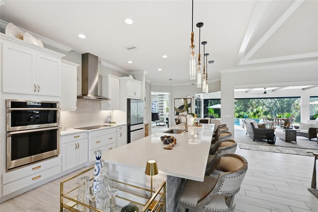 For Sale: $1,295,000 (4 beds, 3 baths, 2762 Square Feet)