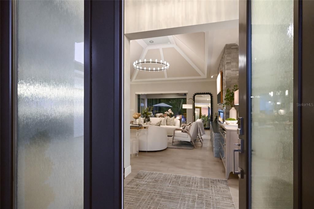 For Sale: $1,295,000 (4 beds, 3 baths, 2762 Square Feet)