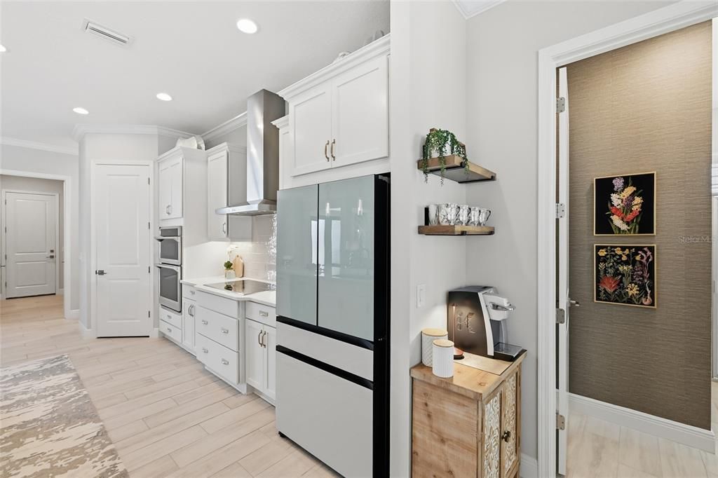 For Sale: $1,295,000 (4 beds, 3 baths, 2762 Square Feet)