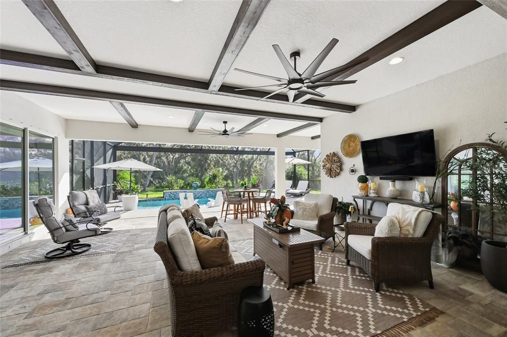 For Sale: $1,295,000 (4 beds, 3 baths, 2762 Square Feet)