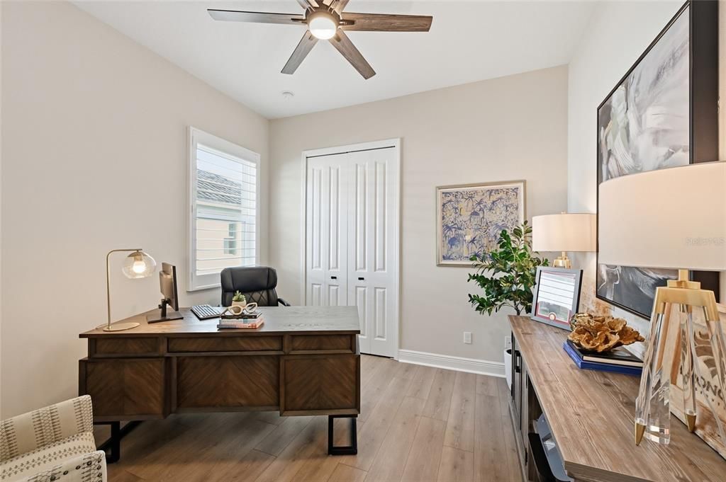 For Sale: $1,295,000 (4 beds, 3 baths, 2762 Square Feet)