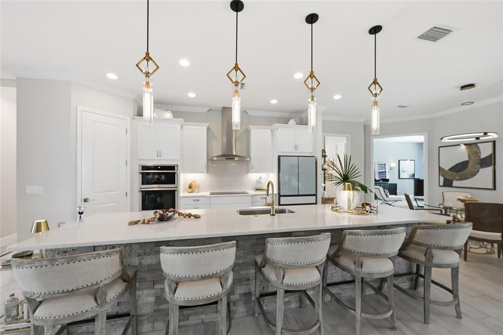 For Sale: $1,295,000 (4 beds, 3 baths, 2762 Square Feet)