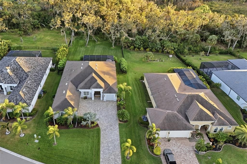 For Sale: $1,295,000 (4 beds, 3 baths, 2762 Square Feet)